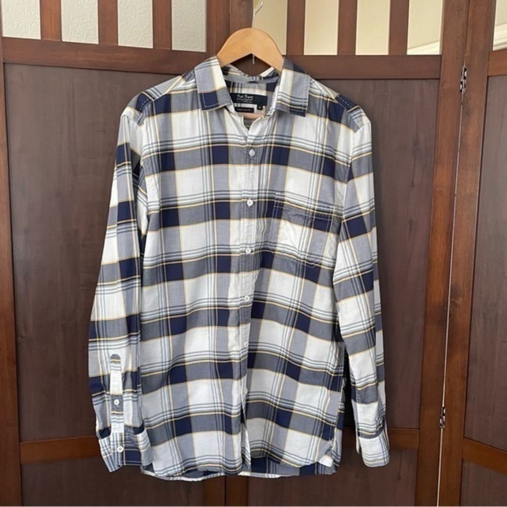 Nat Nast blue white and yellow plaid long sleeve button down shirt.‎ Medium